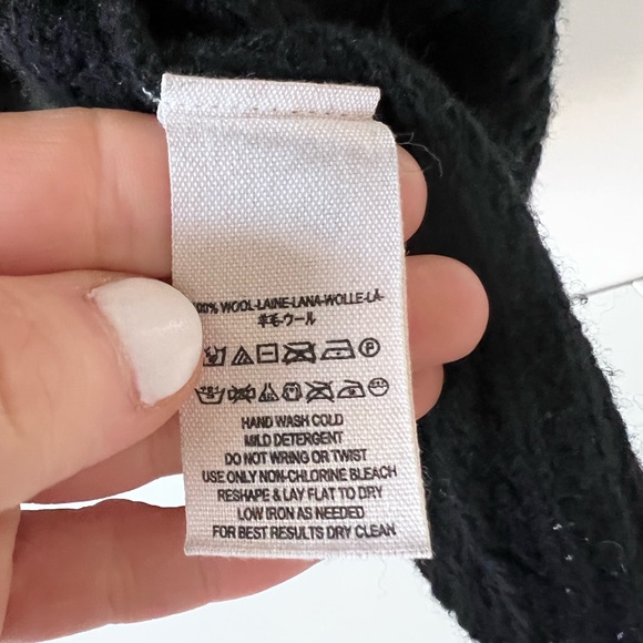 Free People EUC wool cowl neck sweater - Picture 5 of 7